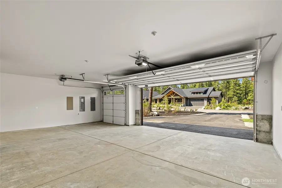 1061 Domerie Park Loop, Cle Elum, WA 98922 - #3