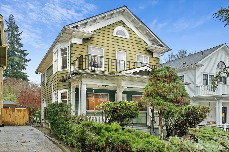 206 32nd Avenue, Seattle, WA 98122 - Image #2