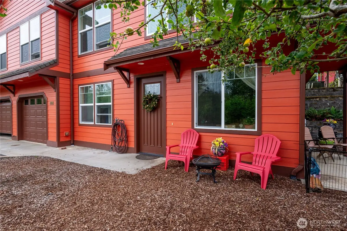 2612 Apple Tree Lane #B, Port Angeles, WA 98363 - Image #1