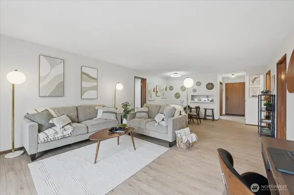 3207 Colby Avenue #104, Everett, WA 98201