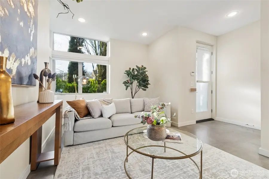 4462 31st Avenue S, Seattle, WA 98108 - #2