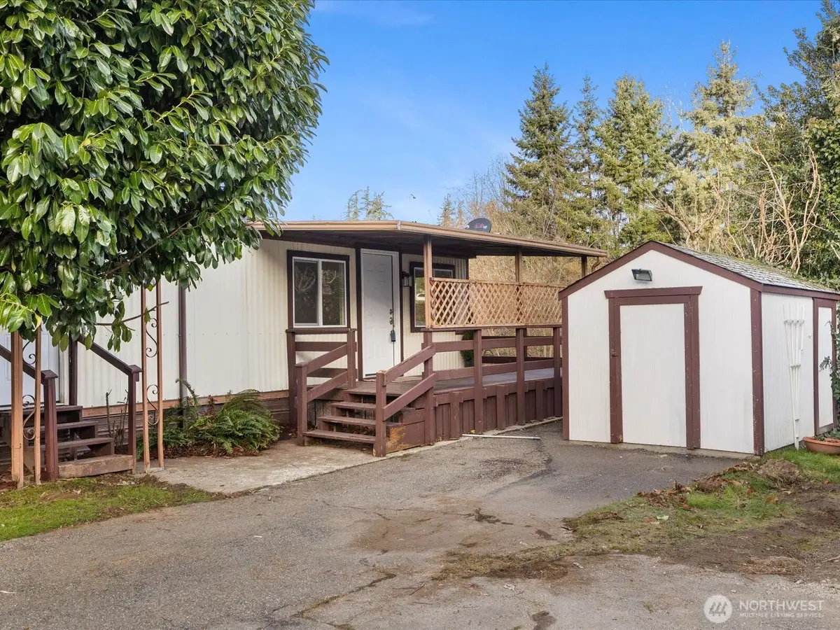 11510 E Riverside Drive #26, Bothell, WA 98011 - Image #1