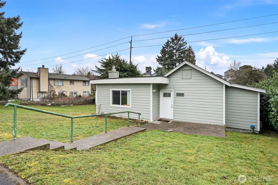 6035 S Cheyenne Street, Tacoma, WA 98409 - Image #2