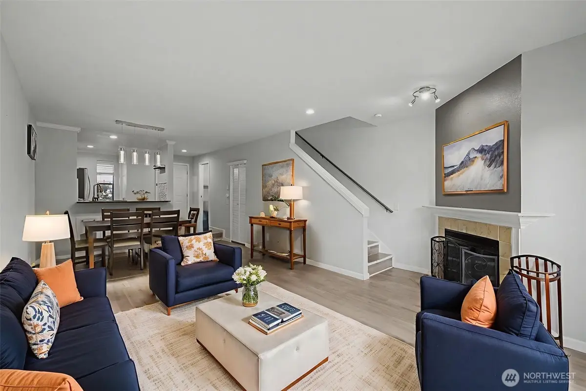 8013 NE 177th Ct #402, Kenmore, WA 98028 - Image #1