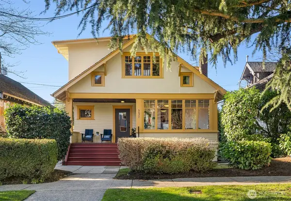 5027 8th Avenue Ne, Seattle, WA 98105