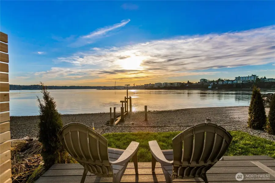 219 Shore Drive, Bremerton, WA 98310 - Image #2