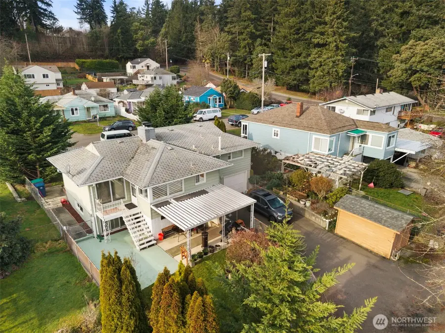110 S Summit Avenue, Bremerton, WA 98312 - Image #2