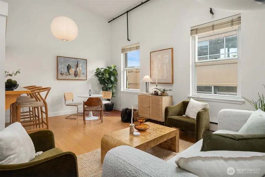 1406 Harvard Avenue #7, Seattle, WA 98122 - Image #2