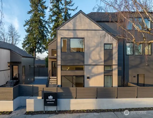 3203 28th Avenue W #B, Seattle, WA 98199 - Image #1