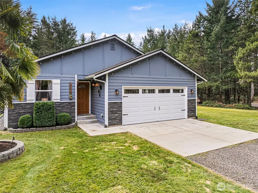 4625 Julian Road Sw, Port Orchard, WA 98367 - Image #2
