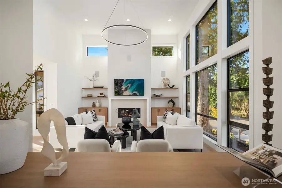 12525 NE 75th Street, Kirkland, WA 98033 - Image #3