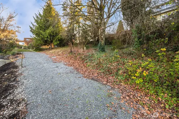 8519 S 123rd Pl. #6/7, Seattle, WA 98178