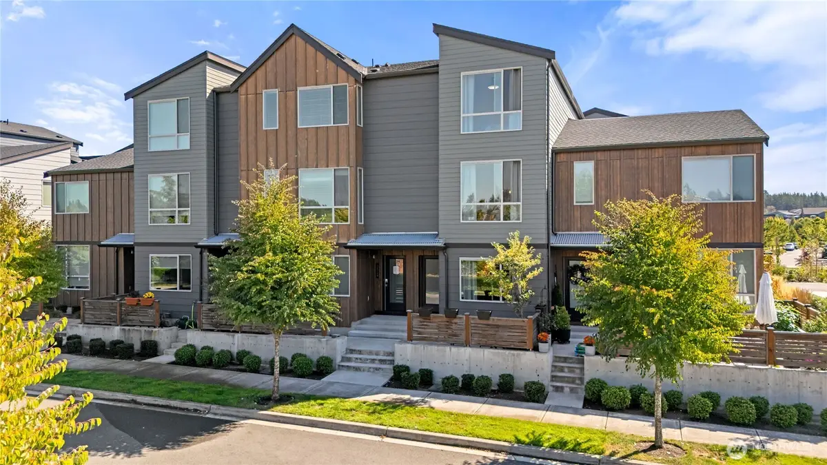 32730 Hemlock Avenue Se, Black Diamond, WA 98010 - Image #1