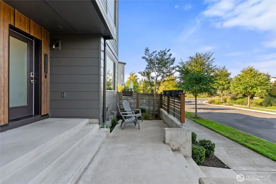 32730 Hemlock Avenue Se, Black Diamond, WA 98010 - Image #2