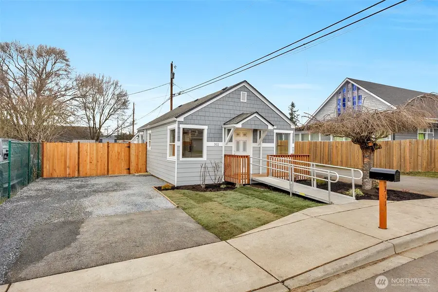 311 Alder Avenue, Marysville, WA 98270 - Image #2