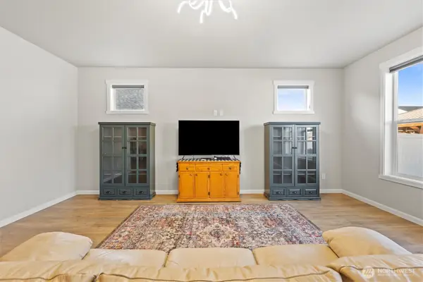 4712 W Coyote St W, Moses Lake, WA 98837