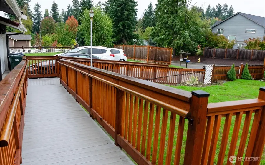 710 Roe Street, Steilacoom, WA 98388 - Image #3