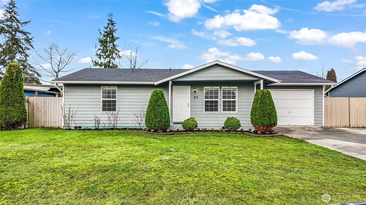 819 S 27th Street, Mount Vernon, WA 98274 - #1