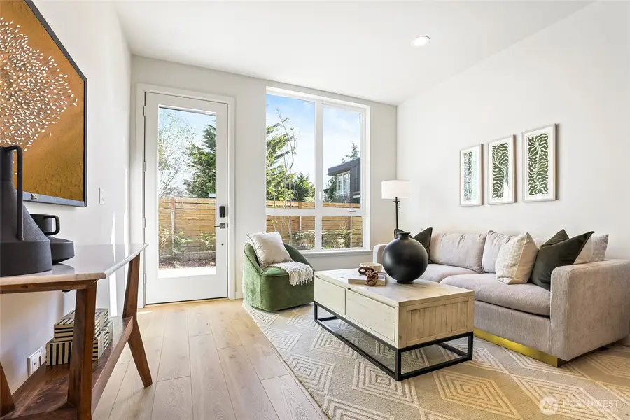 9752 Holman Road Nw, Seattle, WA 98117 - Image #3