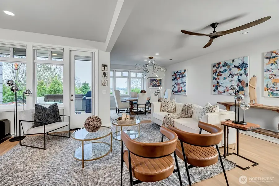 8627 112th Lane Ne, Kirkland, WA 98033 - #3