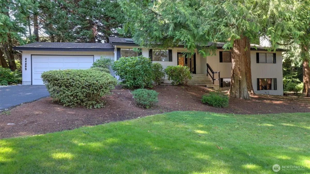 24255 133rd Avenue Se, Kent, WA 98042 - Image #1