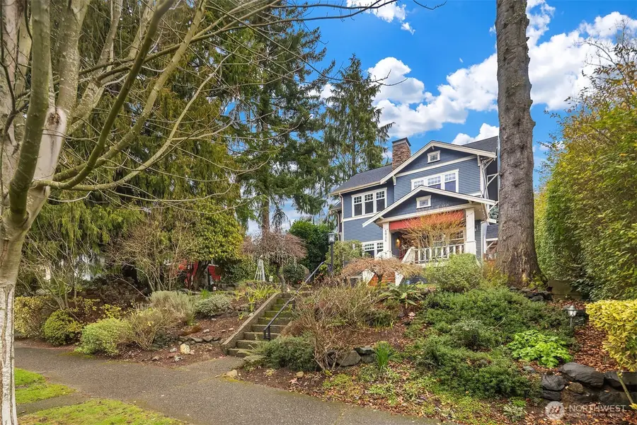 6016 44th Avenue Sw, Seattle, WA 98136 - Image #2