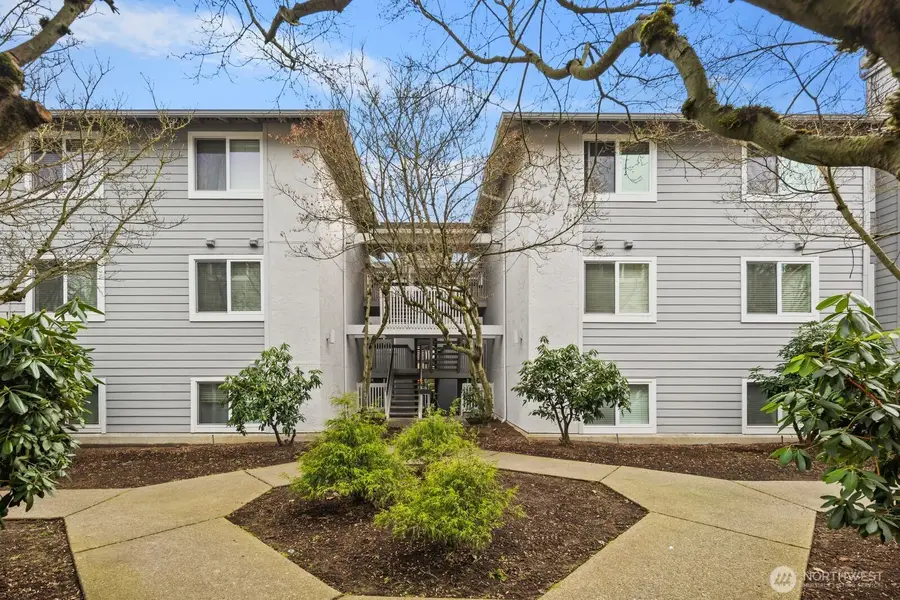 6700 NE 182nd Street #A208, Kenmore, WA 98028 - Image #3