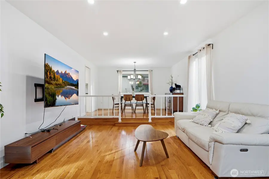 6316 151st Avenue Ne, Redmond, WA 98052 - Image #3