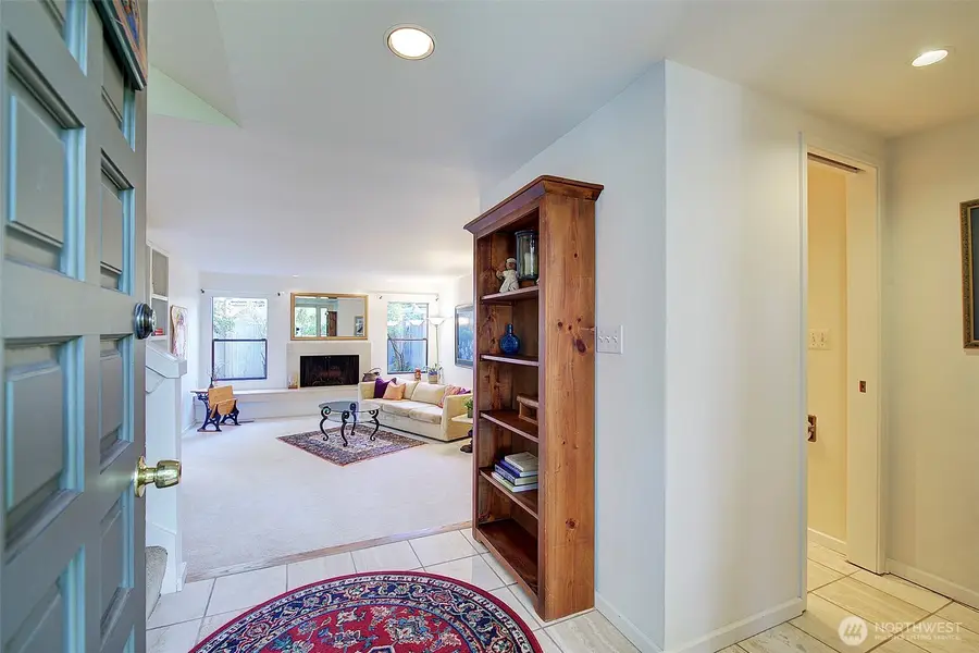 19511 86th Avenue W #511, Edmonds, WA 98026 - #3