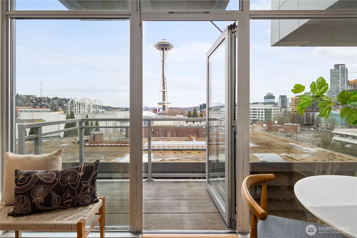 2911 2nd Avenue #1112, Seattle, WA 98121 - #1