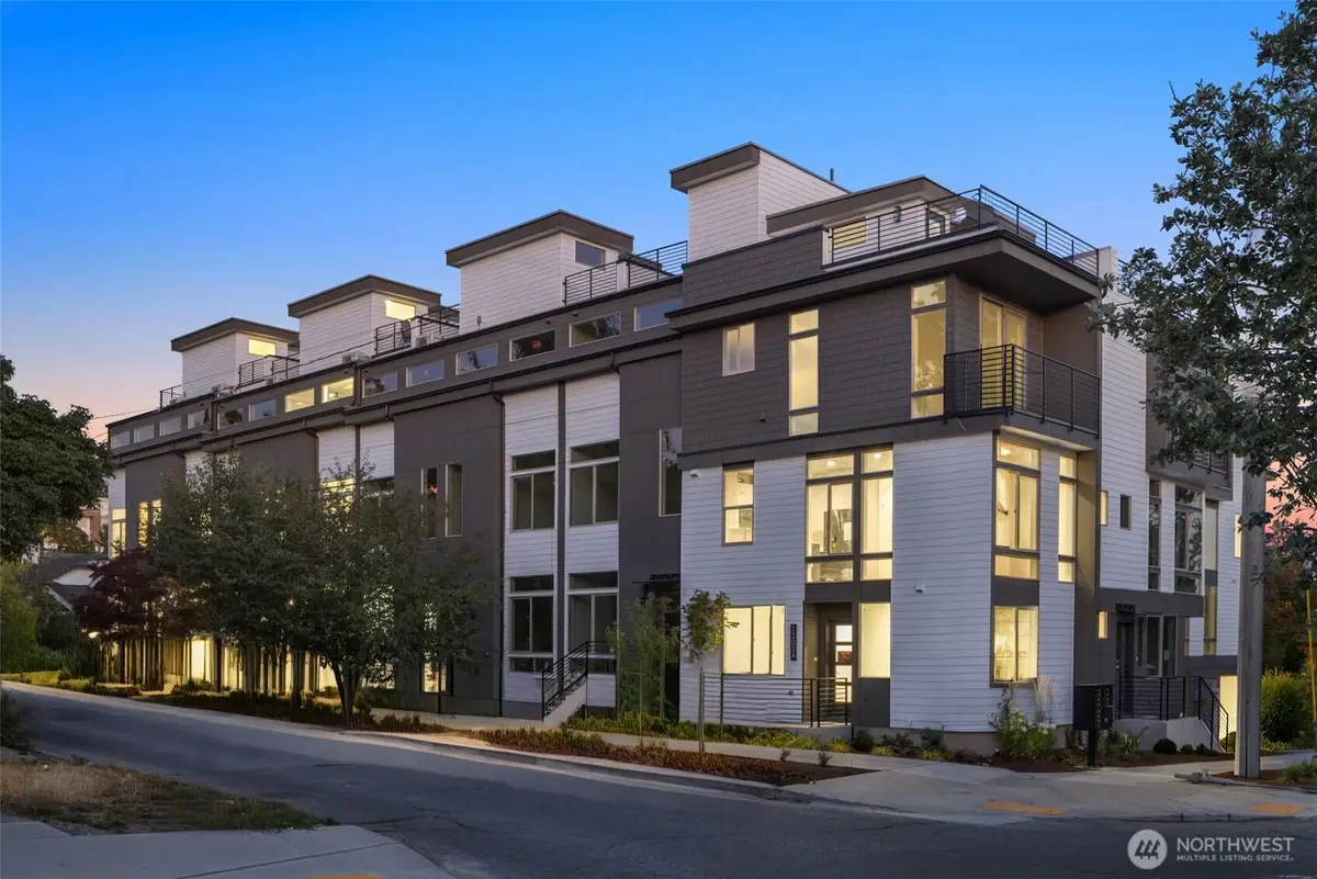 4418 Midvale Avenue N, Seattle, WA 98103 - #1