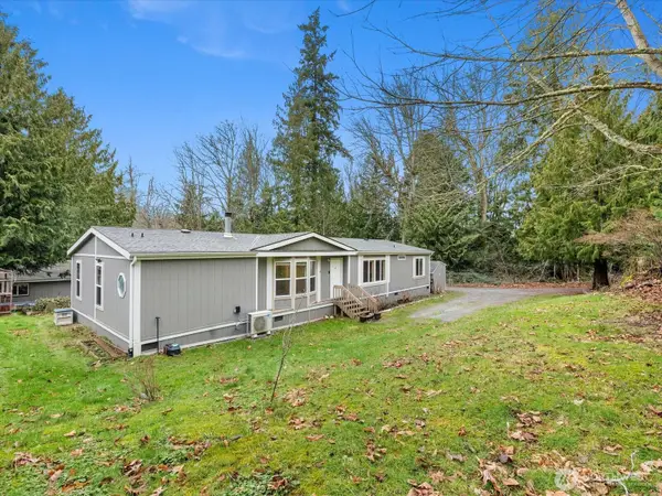 16730 80th Avenue Nw, Stanwood, WA 98292