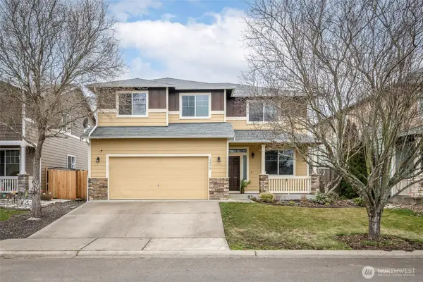 15232 Chad Drive Se, Yelm, WA 98597