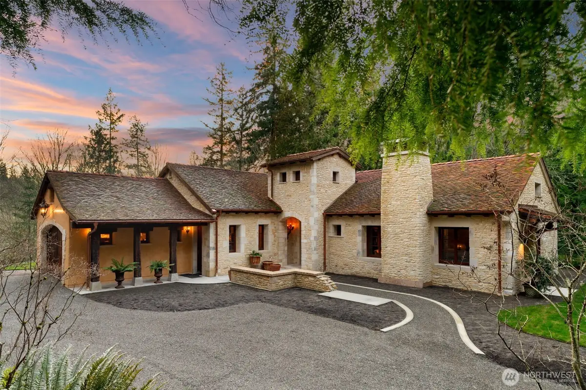 11008 N Deer Drive, Woodway, WA 98020 - #1