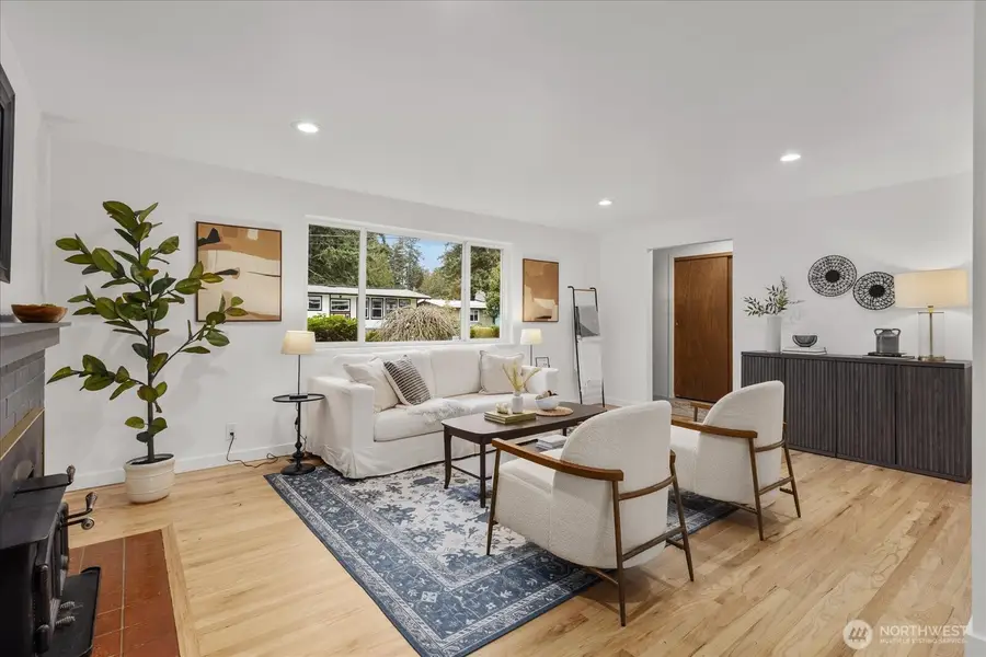 7718 204th Place Sw, Edmonds, WA 98026 - Image #3