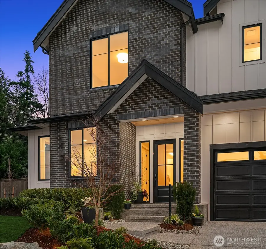 12416 94th Avenue Ne, Kirkland, WA 98034 - #2