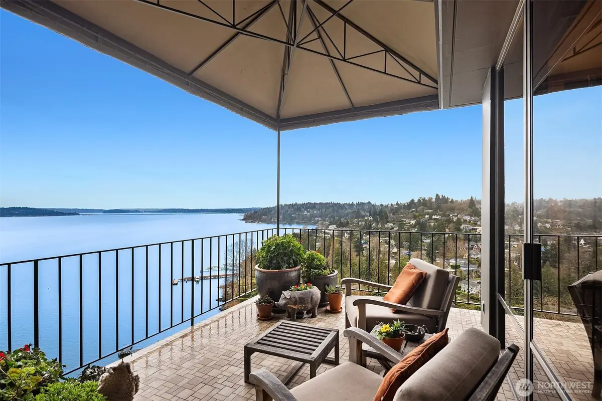 1620 43rd Avenue E #23B, Seattle, WA 98112 - Image #1