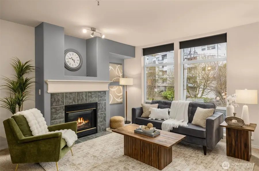 3221 SW Avalon Way #302, Seattle, WA 98126 - Image #2