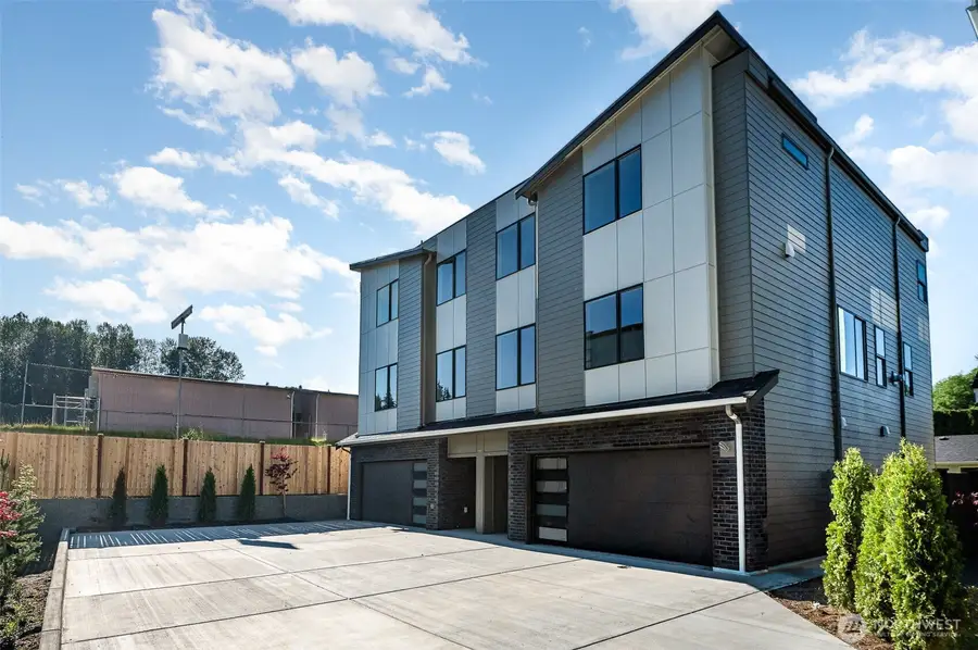 1520 243rd Place Sw #A, Bothell, WA 98021 - Image #2