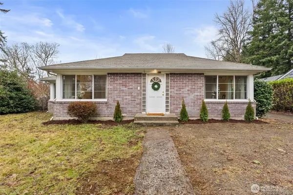 615 121st Street E, Tacoma, WA 98445