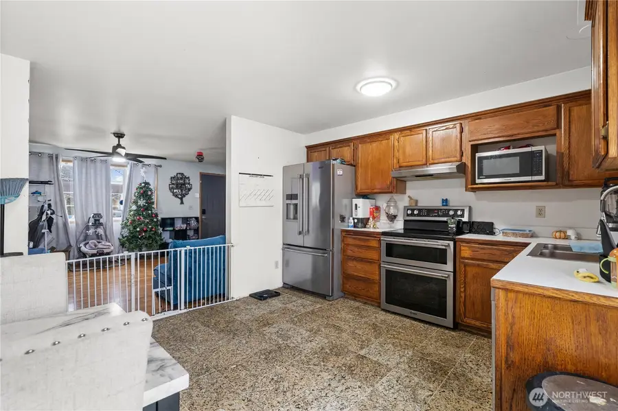 7631 273rd Street Nw, Stanwood, WA 98292 - #2