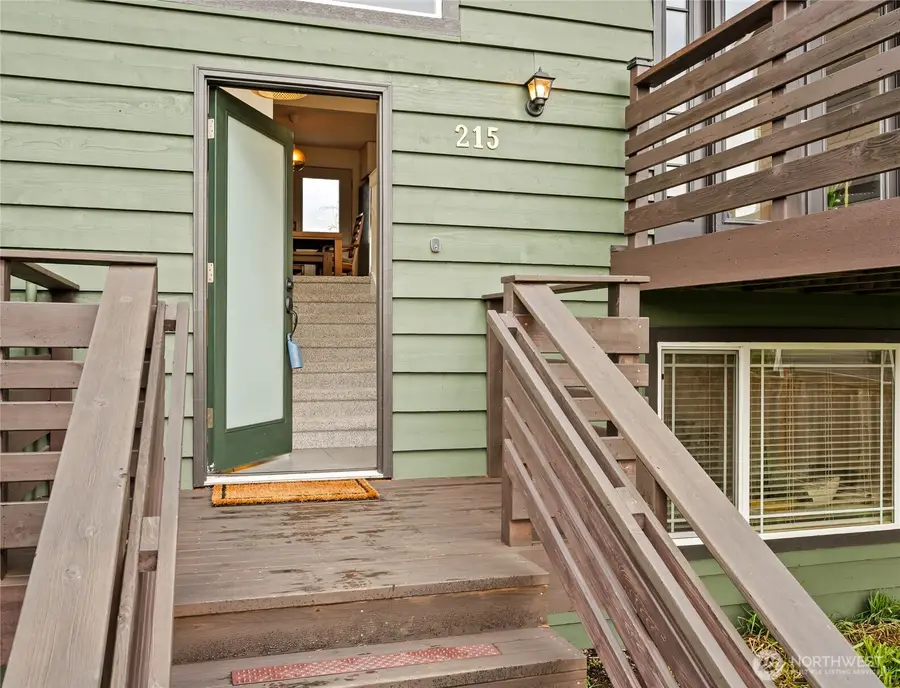 215 Hubbard Road, Lynnwood, WA 98036 - #2