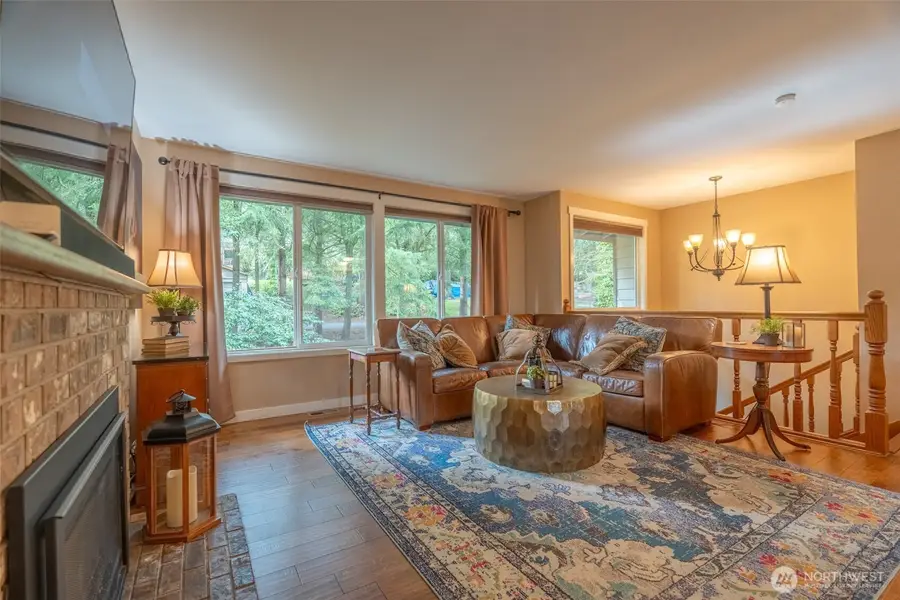 19206 11th Avenue Ne, Shoreline, WA 98155 - Image #3