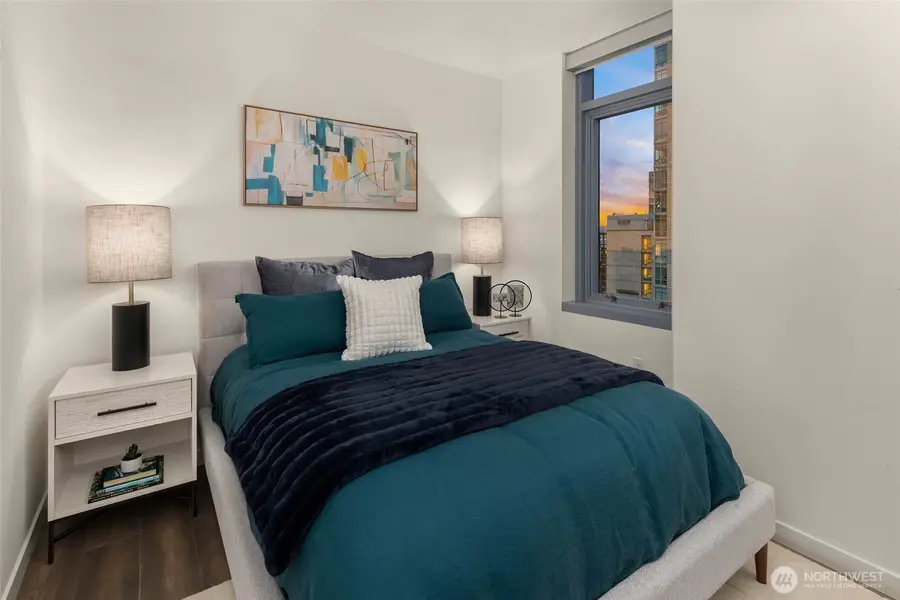 800 Columbia Street #1207, Seattle, WA 98104 - Image #3