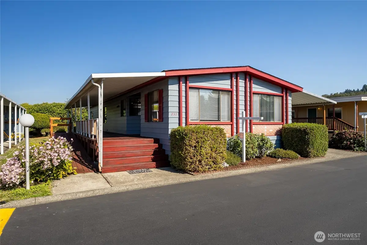 3611 I Street Ne #237, Auburn, WA 98002 - #1