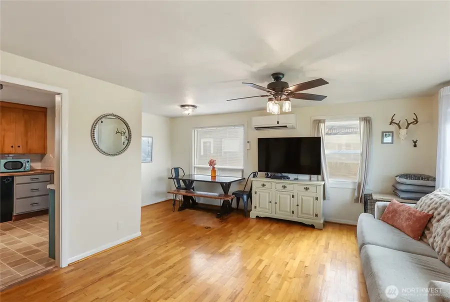 1034 S Market Boulevard, Chehalis, WA 98532 - #3