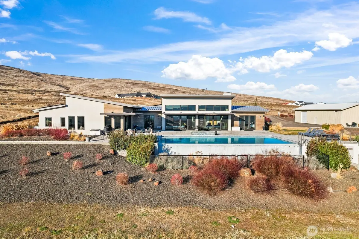 13990 Marble Road, Yakima, WA 98908 - Image #1