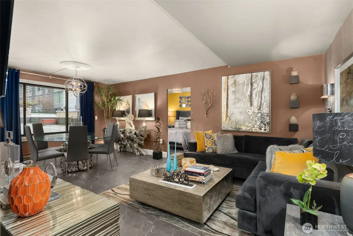 1105 Spring Street #211, Seattle, WA 98104 - Image #1