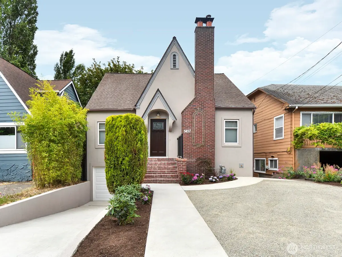 3437 15th Avenue S, Seattle, WA 98144 - Image #1