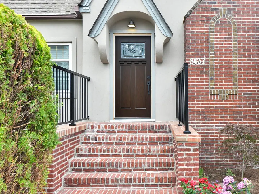 3437 15th Avenue S, Seattle, WA 98144 - Image #2